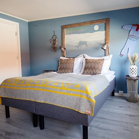 8 Seasons Hotel Varangerbotn ภายนอก รูปภาพ