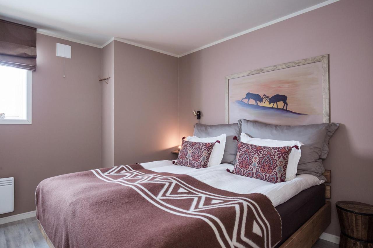 8 Seasons Hotel Varangerbotn ภายนอก รูปภาพ