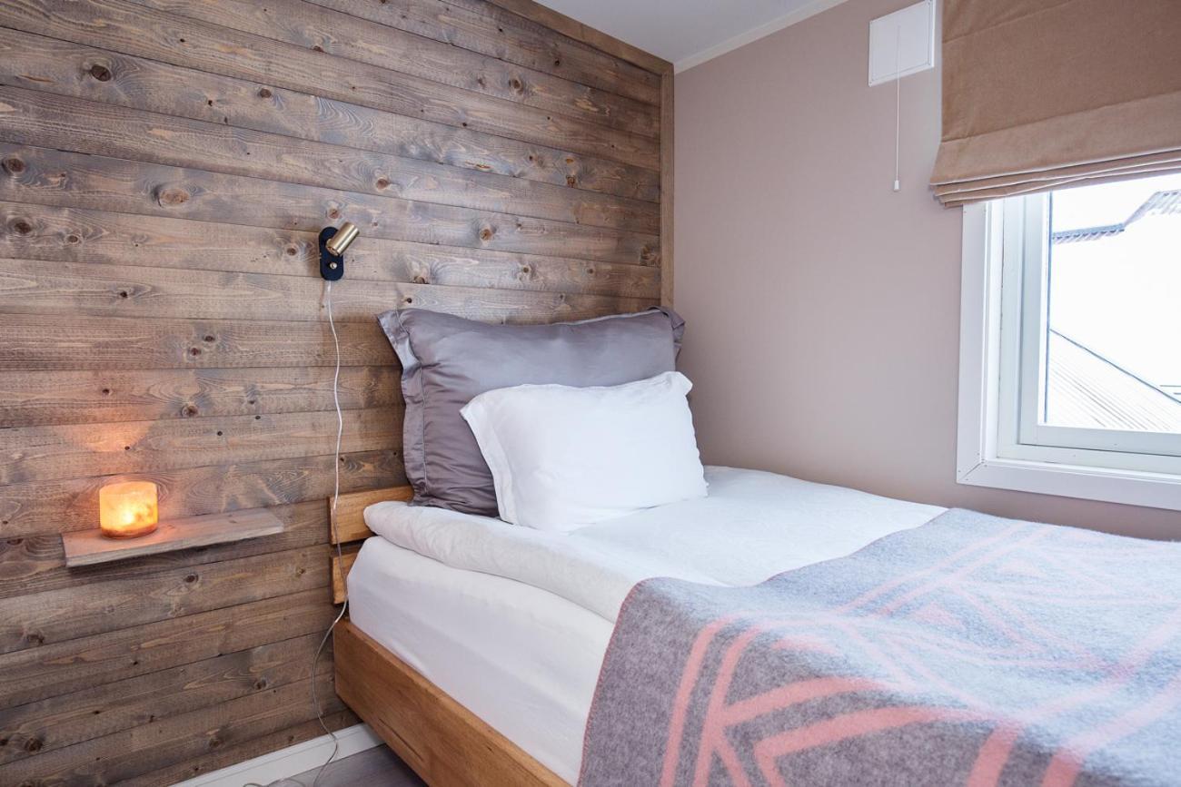 8 Seasons Hotel Varangerbotn ภายนอก รูปภาพ
